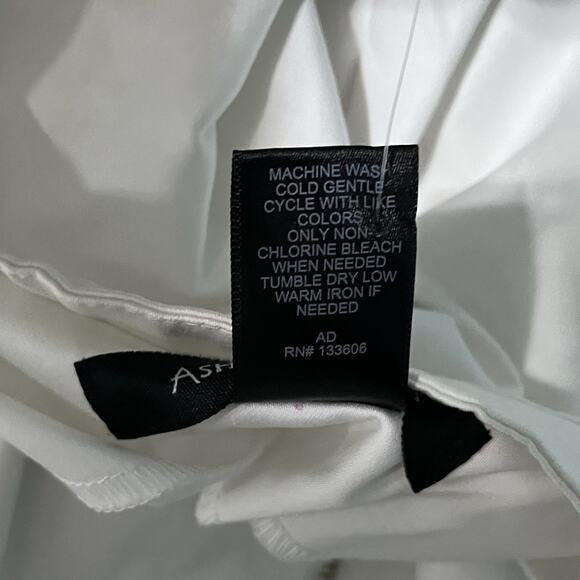 NWT Ashley Stewart S/S Jacket Size 24 White Retro Zipper Buckle Accent - Picture 7 of 7